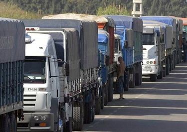 El fantasma del gasoil blue se asoma en la crisis de terror del combustible