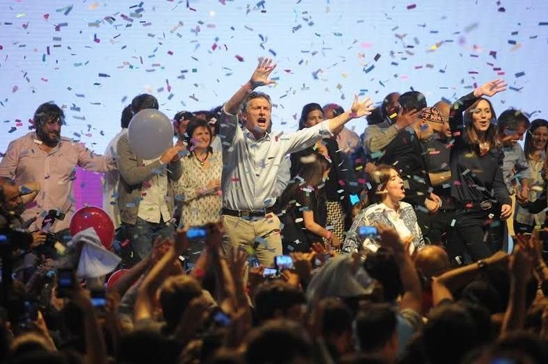 Macri festeja 250