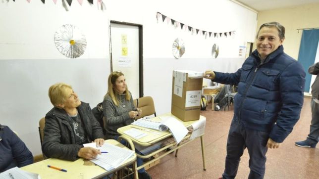 gray: ?esperamos que sea una jornada tranquila y en democracia?