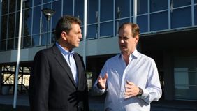 Caos por la suma fija: silencio y una pelota que va y viene de Economía a la campaña