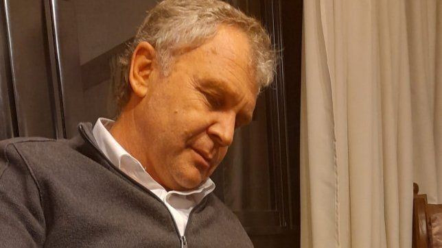 Pedro Galimberti (UCR), luego de competir con Frigerio por la candidatura a gobernador de Juntos por Entre Ríos, espera sentado sobre sus votos.