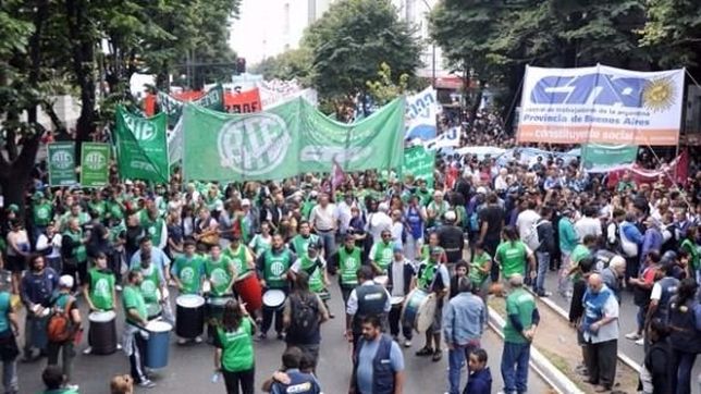 vidal debera devolver el dinero descontado a estatales de soeme y ate