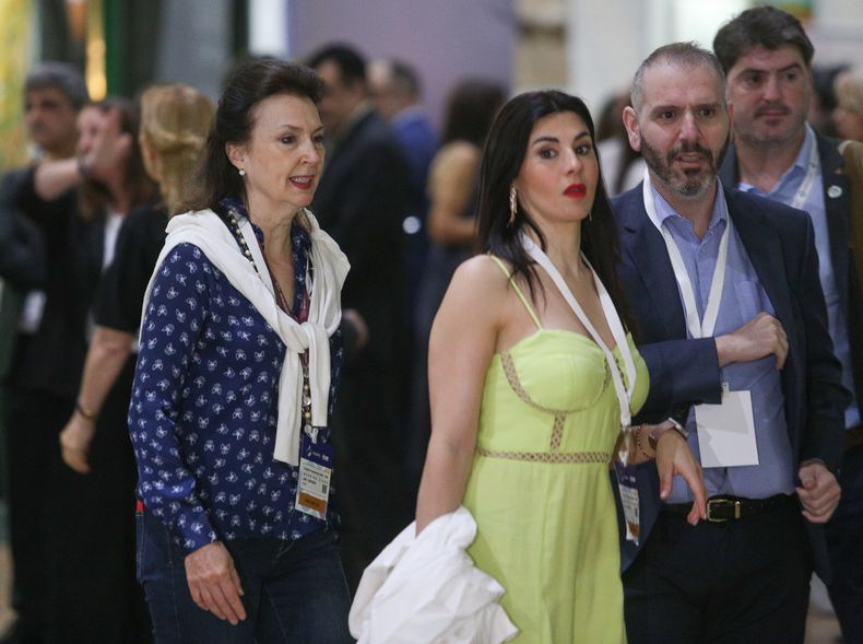 Diana Mondino y Marcela Pagano: pocas palabras en el campamento libertario.