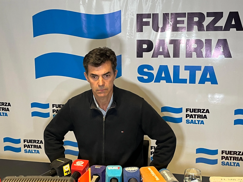 El ex gobernador Juan Manuel Urtubey es el candidato a senador por Fuerza Patria en Salta. 