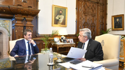 Massa y Alberto Fernández repasan la lista de inversiones Massa y Alberto Fernández repasan la lista de inversiones