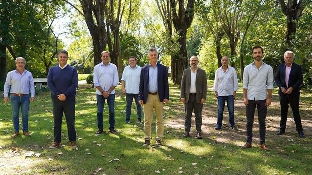 macri, los dorrego y una foto que beneficia a todos