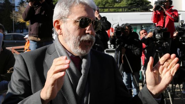 la estrategia de anibal fernandez para frenar la quiebra de indalo