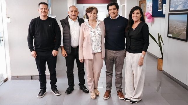 Gabriel Bornoroni, Luis Juez, Sara Majorel, Gonzalo Roca y Laura Rodríguez Machado de campaña en Marcos Juárez