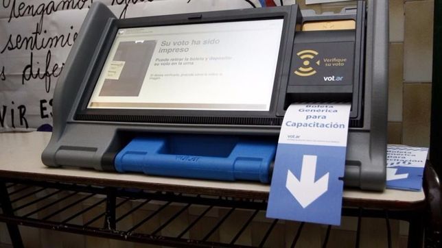 se vota con normalidad en el ballotage porteno