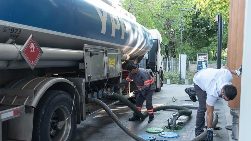 La guerra contra Irán dispara el precio del petróleo y en Argentina se calienta la inflación.&nbsp;