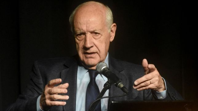 lavagna insiste en esquivar la grieta para quedarse con la avenida del medio