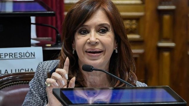 grieta bacteriologica: cfk denuncia que bonadio le enveneno la ropa