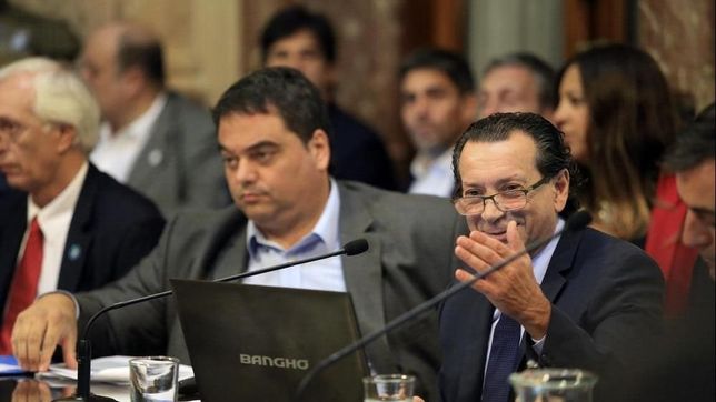 interna detras del bono y teorias conspirativas sobre la salida de triaca interna detras del bono y teorias conspirativas sobre la salida de triaca