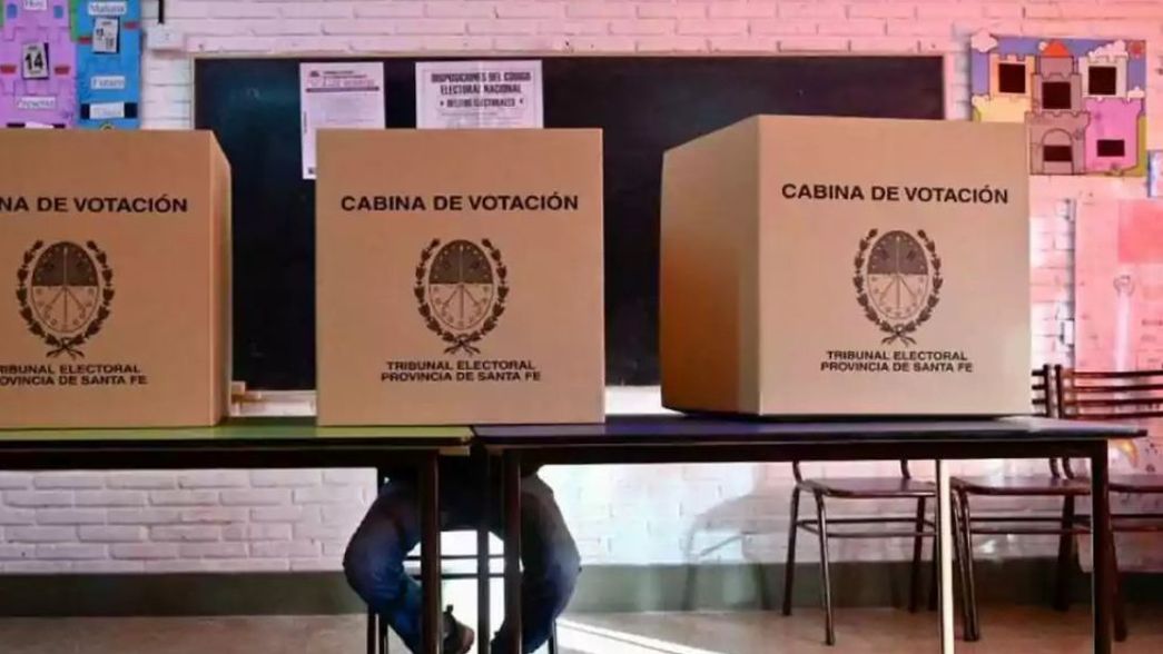 Vota Santa Fe: qué se juegan este domingo Javier Milei, Maximiliano Pullaro y el peronismo