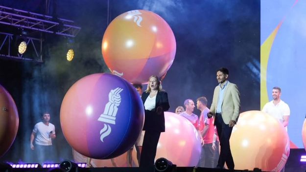 Maximiliano Pullaro y Gisela Scaglia, en el lanzamiento de los Juegos Suramericanos 2026 en Rosario.