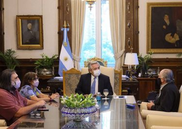 Los gremios docentes buscan que el salario supere la inflación