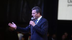 A poco de armar el chino para pagarle al FMI, Massa enfrenta nuevos vencimientos