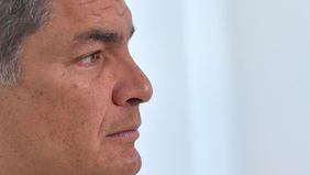 Rafael Correa: La pandemia puede llevarse por delante a las democracias