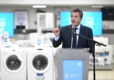 Massa negocia congelamientos de precios, pero no ataca alimentos