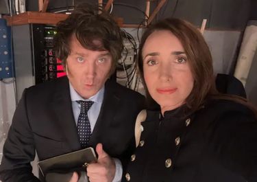 Javier Milei y Victoria Villarruel en un acto partidario.