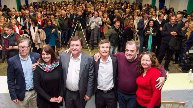 weretilneck se pone al frente de la campana