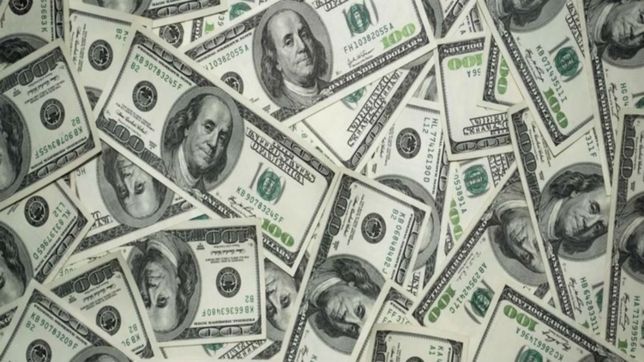 el dolar bajo 20 centavos y cerro a $40,20 en el banco nacion