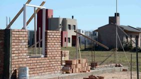 Tras anuncio de AF, candidatos vierten críticas por la crisis habitacional