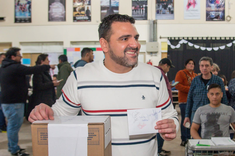 El camporista Vuoto, reelecto en Usuhaia.