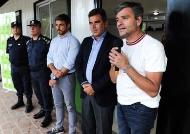 Intendente del PJ y ministro de Vidal inauguraron una estación policial