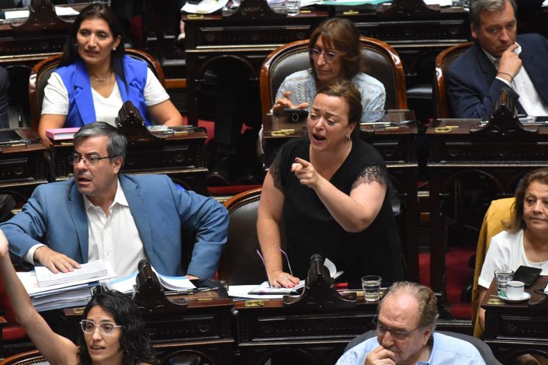 Germán Martínez y Cecilia Moreau. Germán Martínez y Cecilia Moreau.