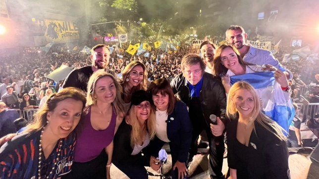 con bullrich, milei cerro en la meca anti-k al ritmo del si, se puede