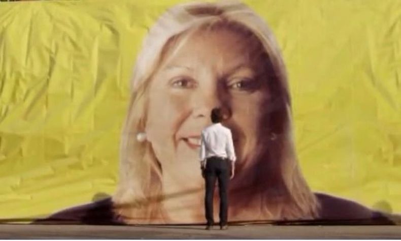 Lousteau vs Carrió 2017