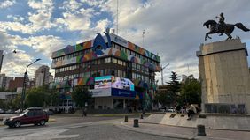 El centro de la ciudad de Neuquén, el corazón petrolero del país de Javier Milei.