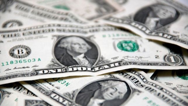 otro viernes dominado por la tension del dolar, que abre a $28,68