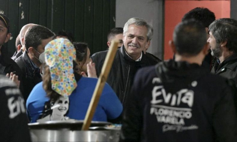Alberto Fernpandez Movimiento Evita