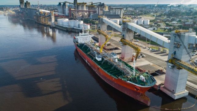 puerto quequen: ganadores y apostadores en alza del enclave cerealero bonaerense