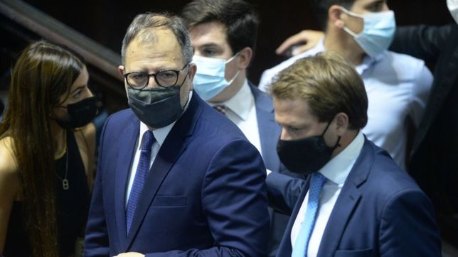 interbloques: amague a un lado y otro de la grieta pro y prescindencia radical