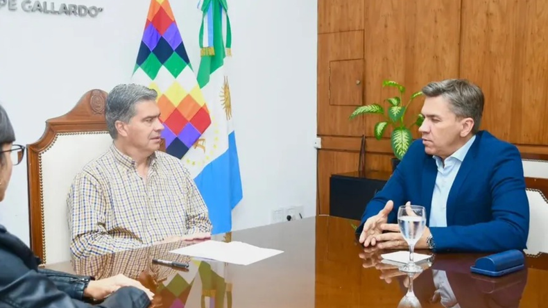 Jorge Capitanich y Leandoro Zdero durante la transición en Chaco. 