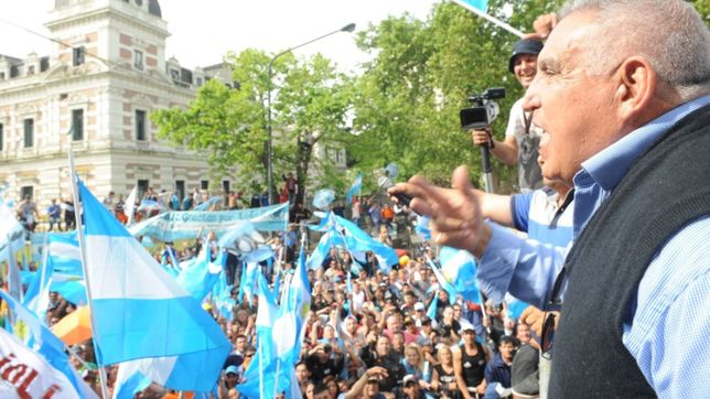 pata medina: ?macri y moyano son la misma bosta?