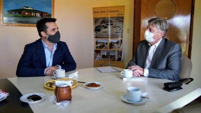 martinez y otra foto que lo afianza como figura del peronismo regional