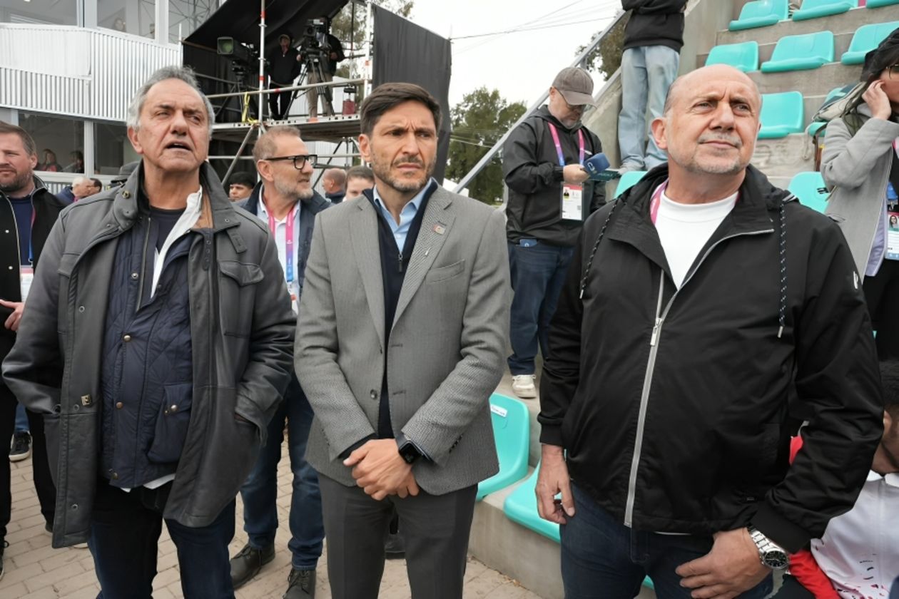 Santa Fe: las flores de Pullaro a Scioli y Milei por el apoyo en seguridad y en los juegos Suramericanos 2026