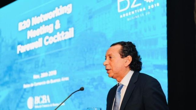 sica, ante empresarios del b20: ?a veces, macri se siente frustrado?