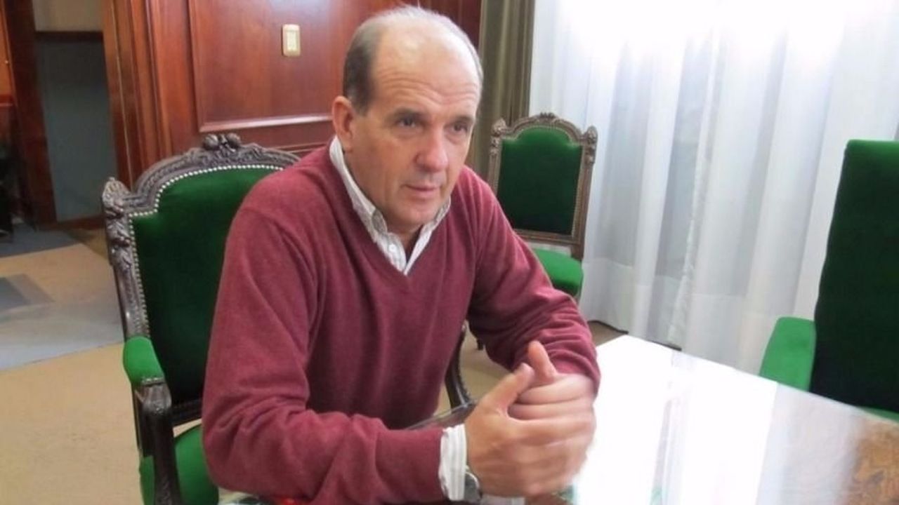 Cuestionan a Vidal por el “brutal endeudamiento sin fondos para los municipios”