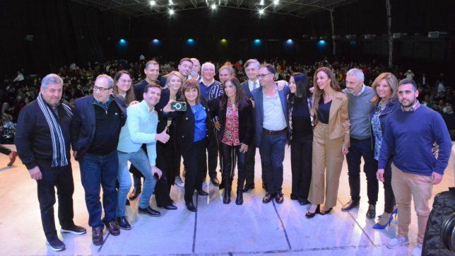 el sprint final de bullrich en cordoba: foco en el campo y megaacto en la capital