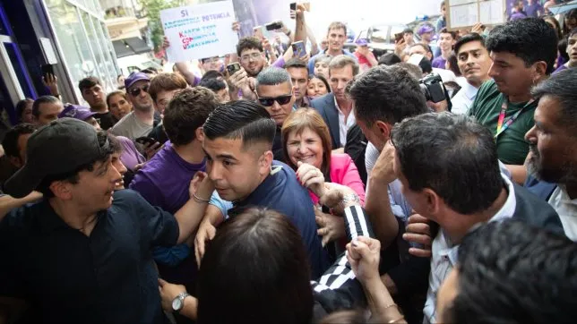 Patricia Bullrich, de campaña como candidata de La Libertad Avanza.&nbsp;