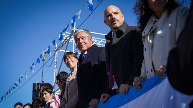 Rolando Figueroa auspicia una boleta con el funcionariado más leal en Neuquén y polariza con La Libertad Avanza.