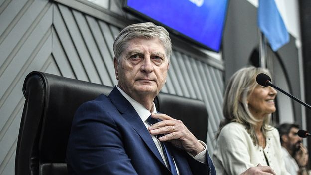 El gobernador de La Pampa, Sergio Ziliotto, crítico del gobierno nacional en su discurso inaugural legislativo. FOTO: www.radiokermes.com