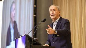 Juan Schiaretti disertó en la Bolsa de Comercio de Córdoba