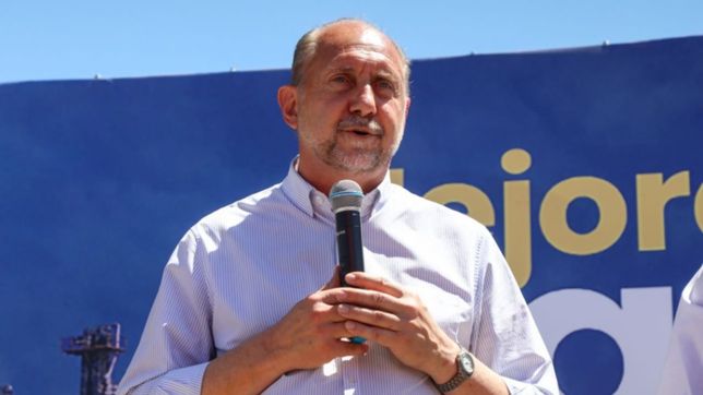 abrir o cerrarse mas, el dilema de perotti