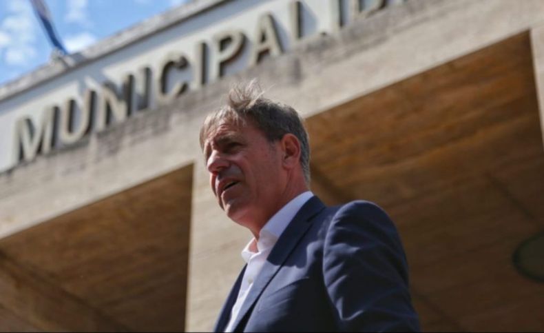 El exintendente Emilio Jatón analiza competir electoralmente en el 2025.
